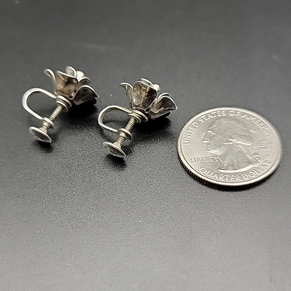 VTG 925 Sterling Silver Rose Stud Screw Back Earrings - Floral Signed Jewel Art - Picture 9 of 9